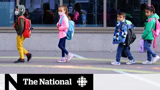 Parents nervous as Quebec students head back to school during pandemic