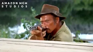 BARQUERO (1970) | Defending The Barge | MGM