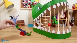 Pea Pea helps his brother out of the escape room - Stop Motion Cartoon