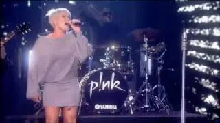 P!nk - So What - LIVE on For One Night Only - 12/October/2008