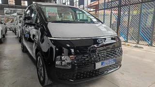 New 2023 Hyundai Staria Premium 2.2 Diesel - MPV Minivan | review Interior and Exterior