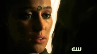 The 100 S3E3 || Clexa Knife Scene