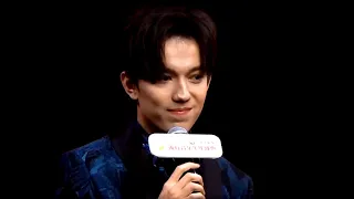 DIMASH KUDAIBERGEN -VERY SICK SING A CAPELLA THE CROWN ! CHINA 1/27/18( SUB IT- FR- RU-POR-ES-EN-GE)