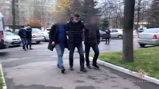 В Казани полицейские задержали подозреваемых в хищении денег у столичных пенсионеров