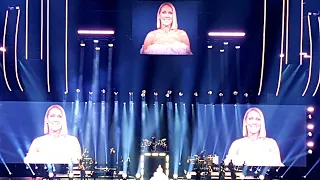 Celine Dion Courage World Tour Live in Toronto - My Heart Will Go On (Titanic) #celinedion