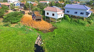 Start a new project!! Bulldozer KOMATSU D31P And Dump Truck 10Ton ​Pouring Soil Into Water Lake