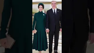 El presidente Luis Abinader y su esposa Raquel en la coronación del Rey Carlos III