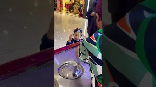 Beautiful baby girl at packages mall Lahore Pakistan turkish Icecream #icecream #turkishicecream