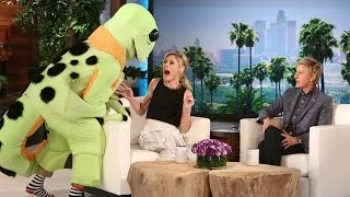 Ellen Scares Julie Bowen