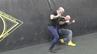 Lee Morrison & Phil Norman Anti grappling for the street