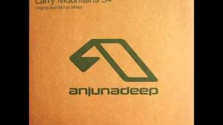 David West feat. Andreas Hermansson - Larry Mountains 54 (Original Mix) [2005]