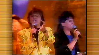 Chitaozinho e Xororó cantam "Evidências" no Sabadão Sertanejo (1991)