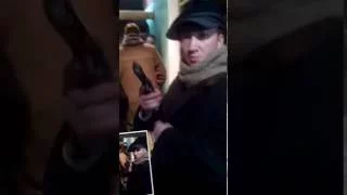 Киллер случайно попал в камеру наблюдения. Жесть. Видео убийства.