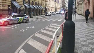 Převoz peněz ČNB / Police escort for money transfers in the Czech Republic