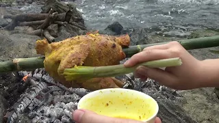 Make Bushcraft Shelter On The Big Rock..../Solo Bushcraft Cooking //Daily Bushcraft