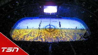 Ukrainian choir sings Ukrainian and Canadian national anthems ahead of Jets vs. Habs