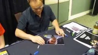 Jeffrey Combs of Re-animator and many other films signing autographs in Texas