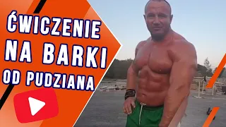 Ćwiczenie na barki od Pudziana - zarzuty sztangą do klatki