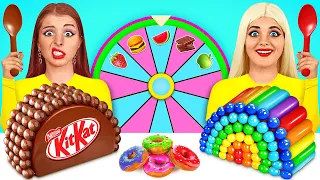 Desafio da Decoração de Bolos: Rico VS Pobre | Desafio Alimentar Caro vs Barato por Candy Show