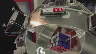 World record: First robot to solve a Rubik's Cube in under 1 second (0.887 s)