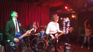 TarantinosNYC - Shake Some Evil - live @ Parkside Lounge (Shadowy Men From a Shadowy Planet)