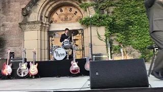 The Fab Four - She loves you 8/17/18 Mountain Winery