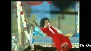 Sri Sathya Sai Baba video - Sai Baba swings  during a Lullaby song  (with English sub-titles).