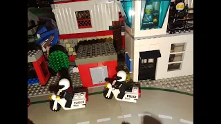 Lego Classic Town MOC- Police Station Update