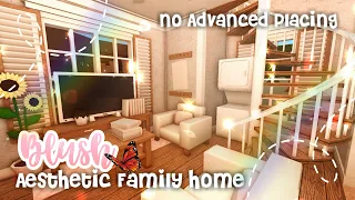 No Advanced Placing Aesthetic Blush Budget Two-Story Home Speedbuild and Tour - iTapixca Builds