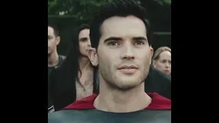 DAVID CORENSWET SUPERMAN FACE SWAP (DCU SUPERMAN) NOT REAL