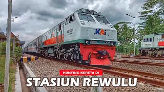 STASIUN REWULU | Hunting Kereta Api di Stasiun ini dan Menikmati Pemandangan Alam di sekitarnya