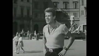 Poveri ma belli (1957) di Dino Risi - Piazza Navona