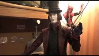 Turmoil In The Toybox - NECA Willy Wonka 18" Figure