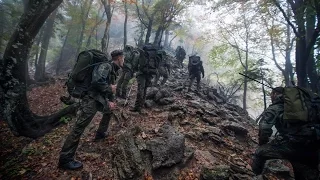 Gebirgsjäger beim Leistungsmarsch – Jager Rallye 2014 - Bundeswehr