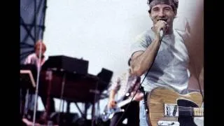 8. The River (Bruce Springsteen - Live In Paris 6-29-1985)