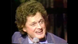 Harry Chapin - Cat's in the Cradle Live 1975 at The Grammy's