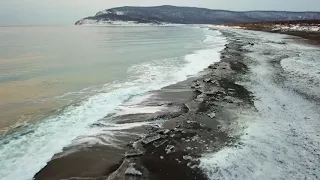 Frozen ocean in Primorye