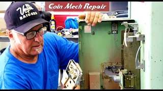 Restoration Ricks Episode 4 - 1957 Dr Pepper Coin Mech Repair
