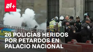 Estallan al menos 10 petardos en Palacio Nacional durante protesta por Ayotzinapa - En Punto