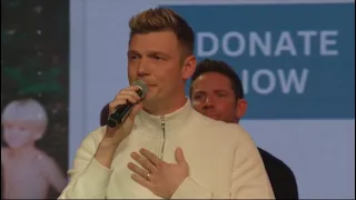 Nick Carter breaks down while talking about Aaron Carter during fundraiser