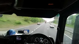 driver doesn't know how to join main road 11.05.2022
