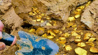 Super expensive gold -Digging for Treasure worth millions from Huge Nuggets of Gold