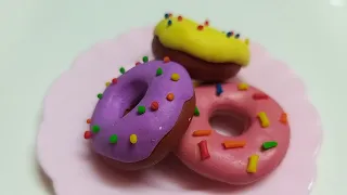 Пончик из пластилина, полимерной глины или мастики (Modelling Clay Doughnut)