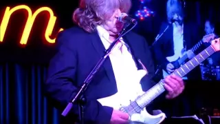 Mick Taylor  "Little Red Rooster"  Iridium, NYC - 5/13/12 Late Show