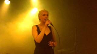 Molly Nilsson - Mountain Time - Live @ Das Bett, Frankfurt am Main, July 27, 2017