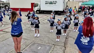 Cheer Cats Warm Up