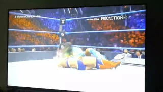 Naomi Wins the WWE Womens Champion