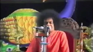 Bhagavan Sri Sathya Sai Baba | Divine Discourse on Ramayana | Summer Course | May 26 1996