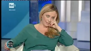 Quando Renzi e Vespa cercarono di zittire Giorgia Meloni...