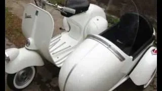 Vespa Scooter VNIT White 1955